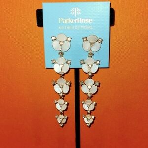 NWT Parker Rose carved mother of pearl flower earrings